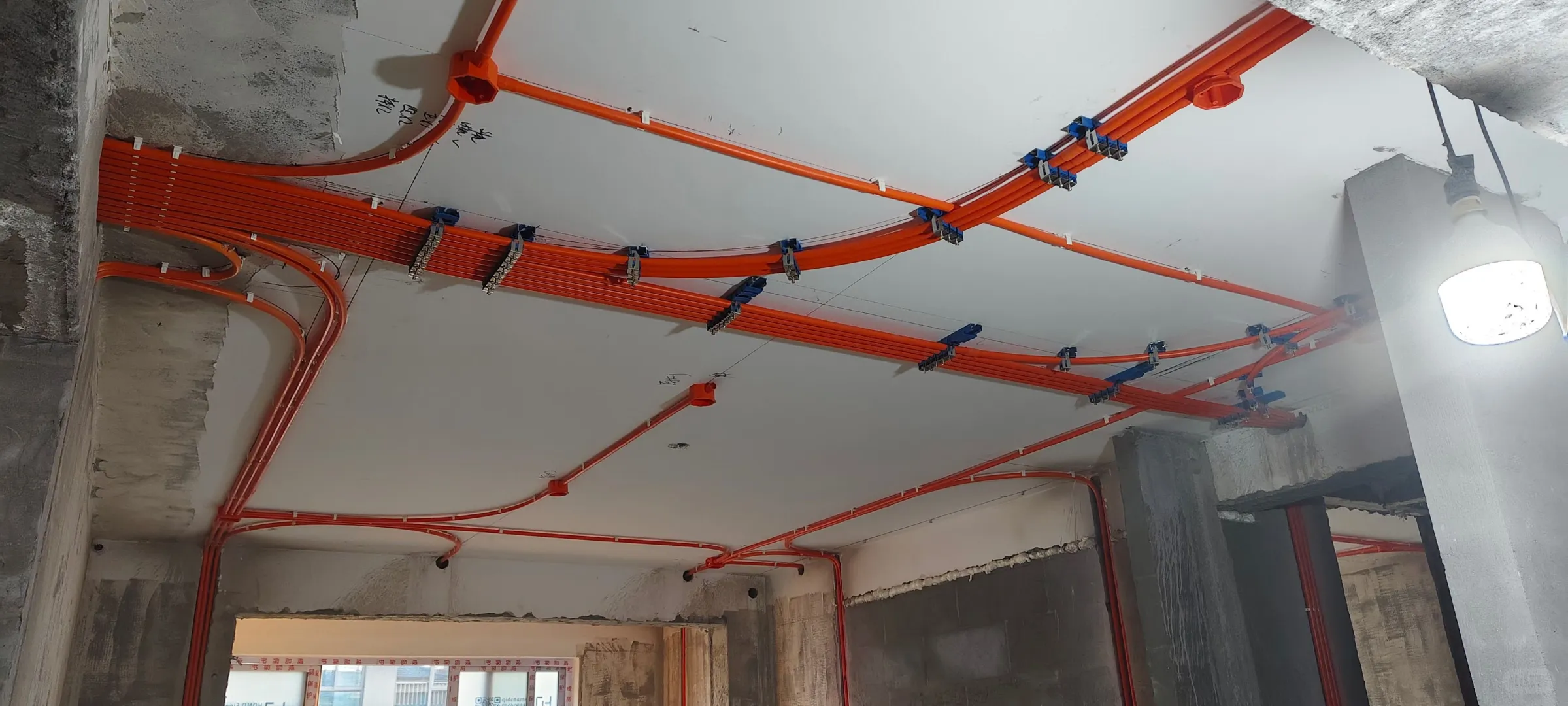 这个走顶电路什么水平？