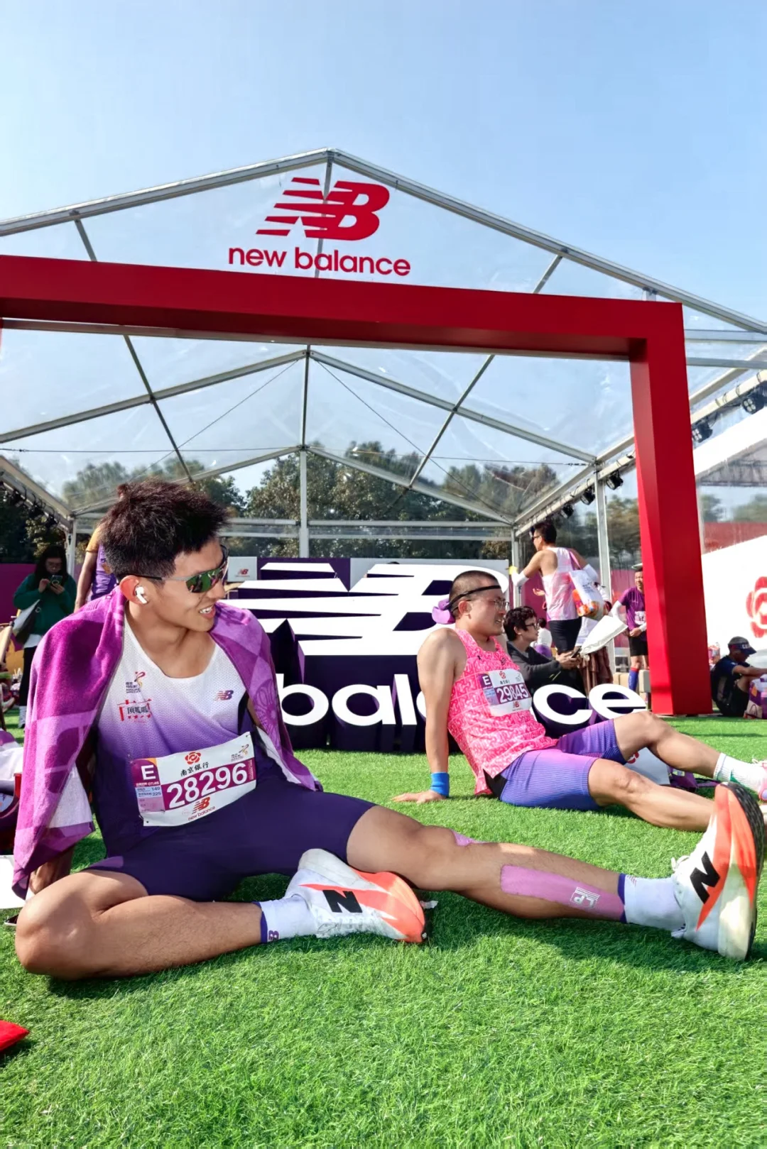 北大金融男跑南京马拉松P(跑)B(崩)了!