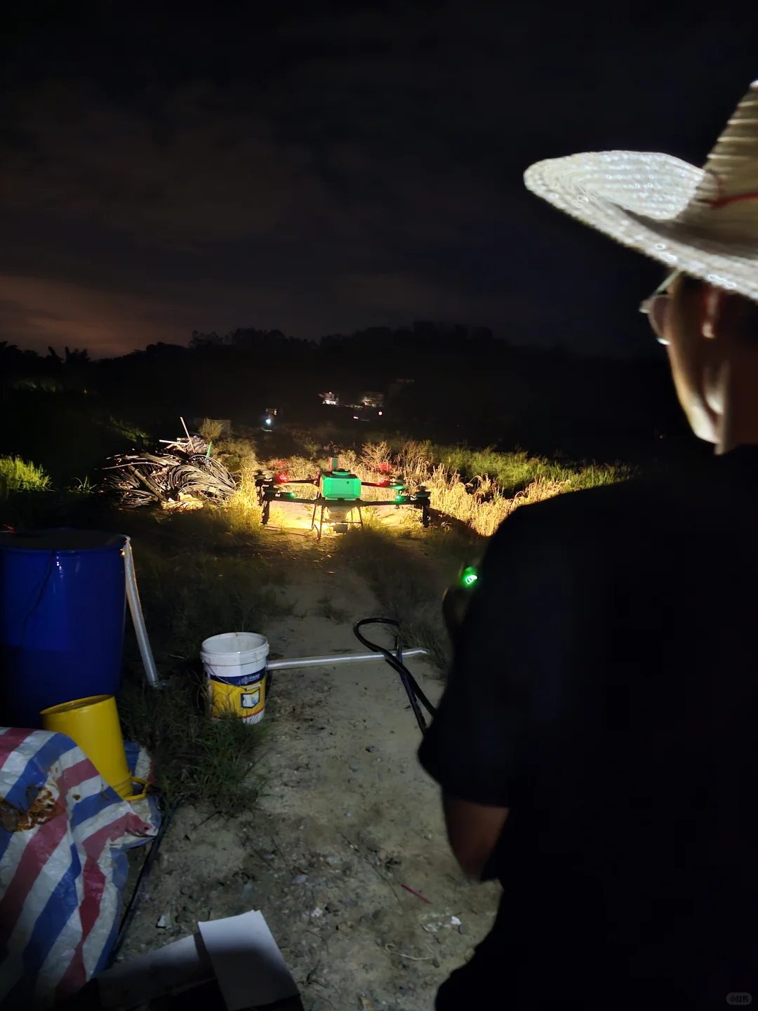 这个飞机真帅！