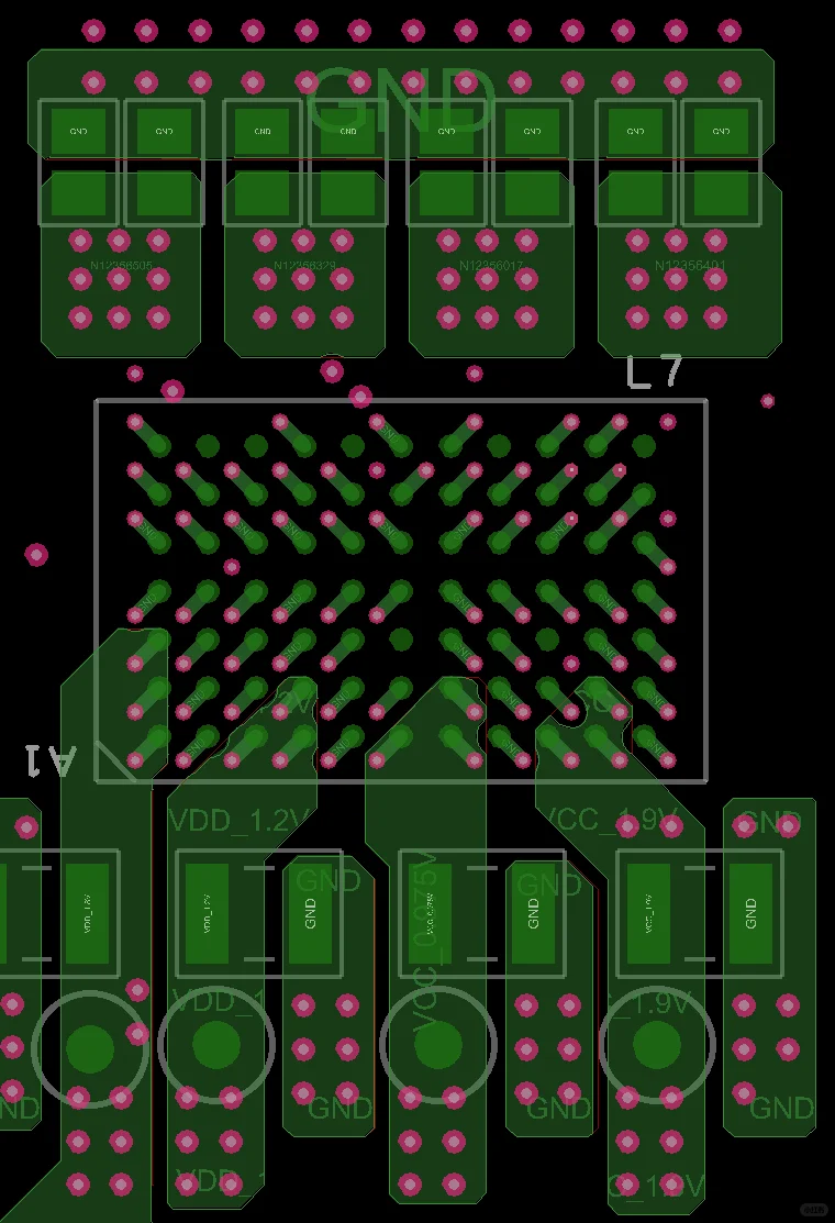 我会画电路板，我也很厉害呀