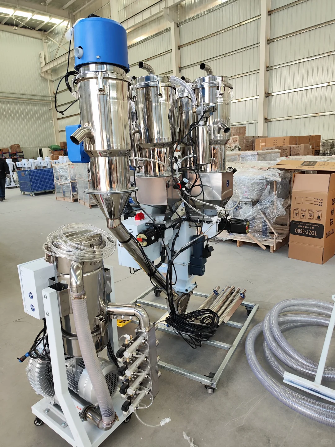 塑料机械辅机设备研发