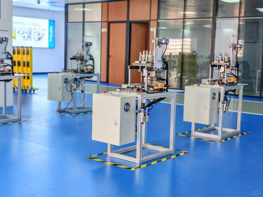 自动化PLC工业机器人真的很适合年轻人