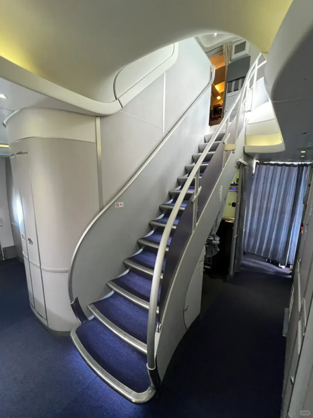 国航也有隐藏款？四发双层不是随便就能坐到