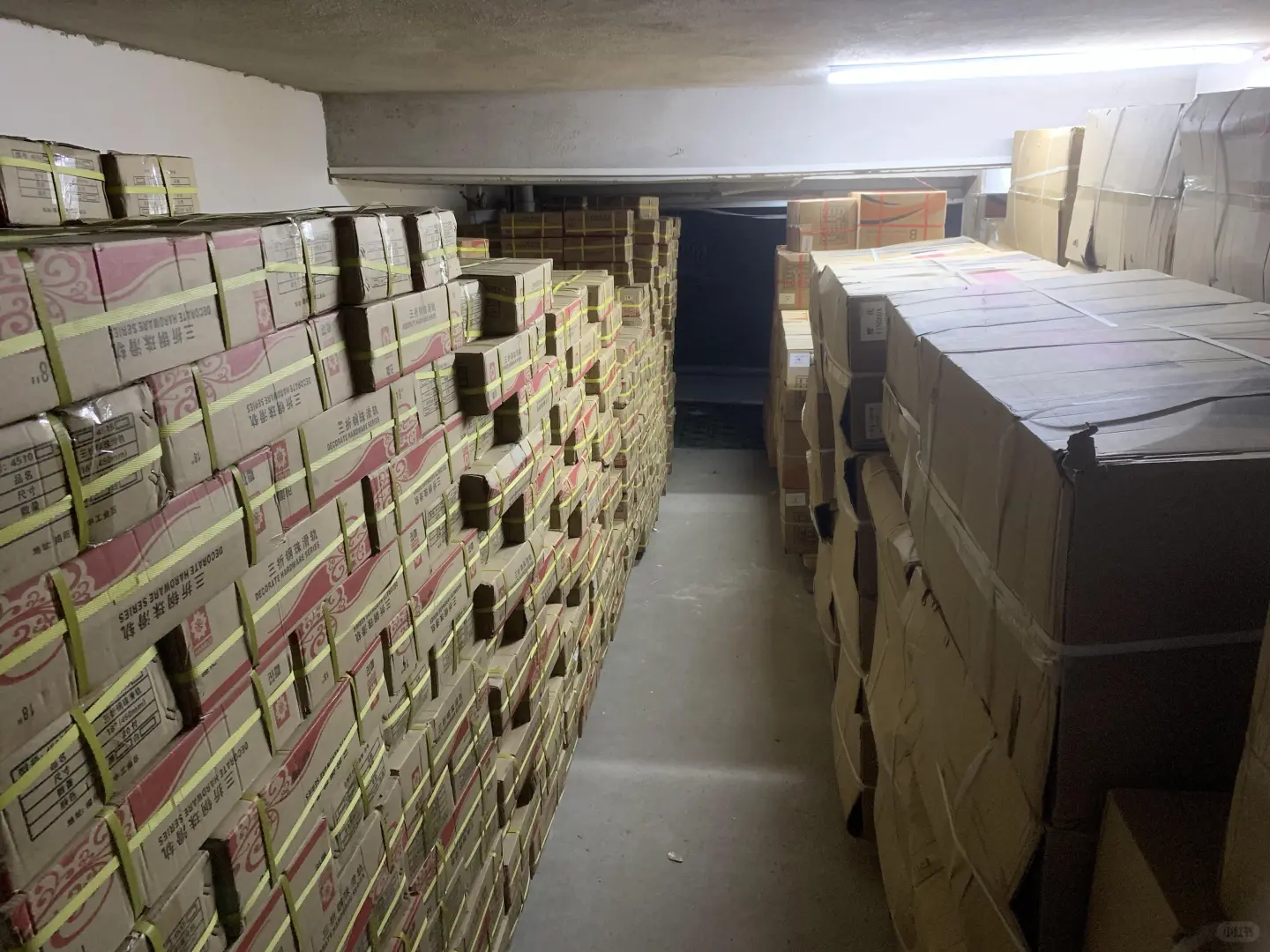 南宁快环建材市场智能锁、机械锁、五金批发