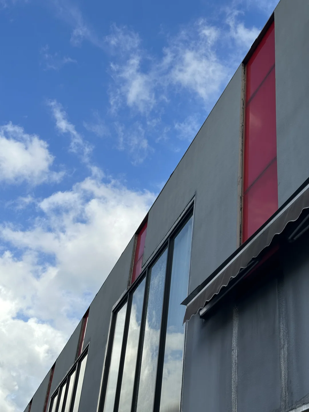 是谁在aaa建材批发市场拍片儿☁️?