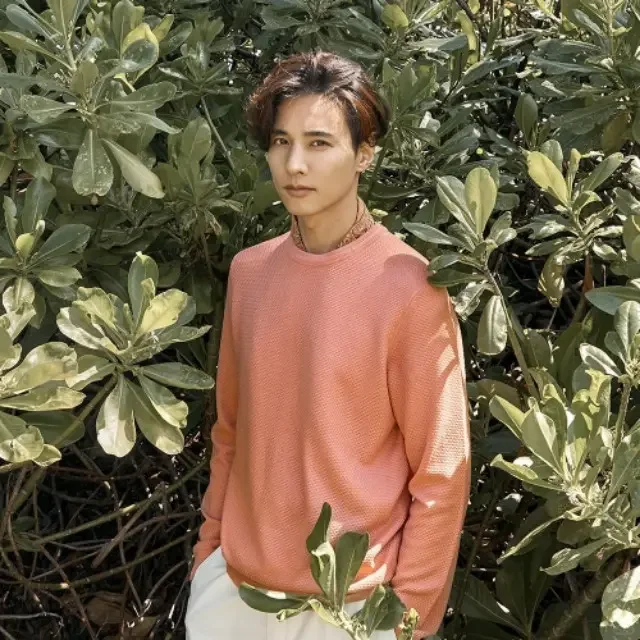 元彬机场瞳孔地震现场直击!这波反差萌