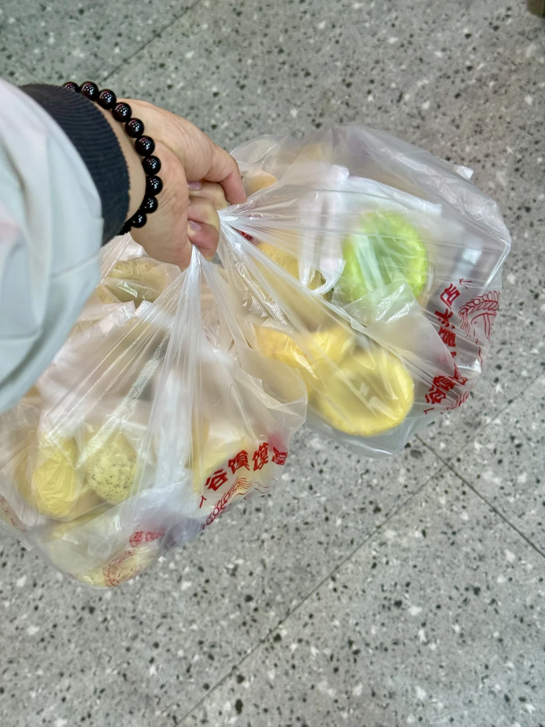 在郑州第一次见花样这么多的杂粮馒头 窝窝