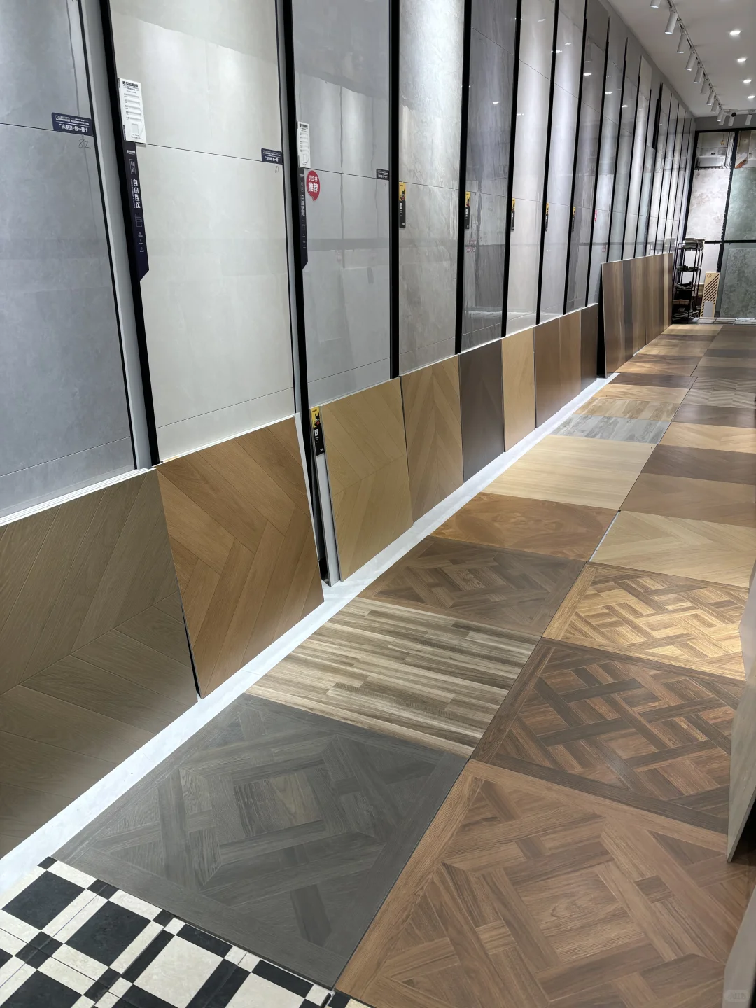 大学生周末勇闯建材城｜中古风瓷砖选购记