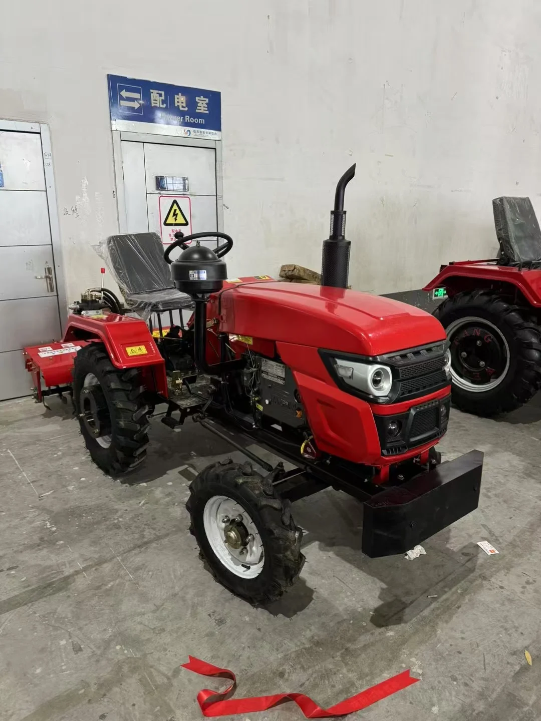 旋耕机拖拉机厂家