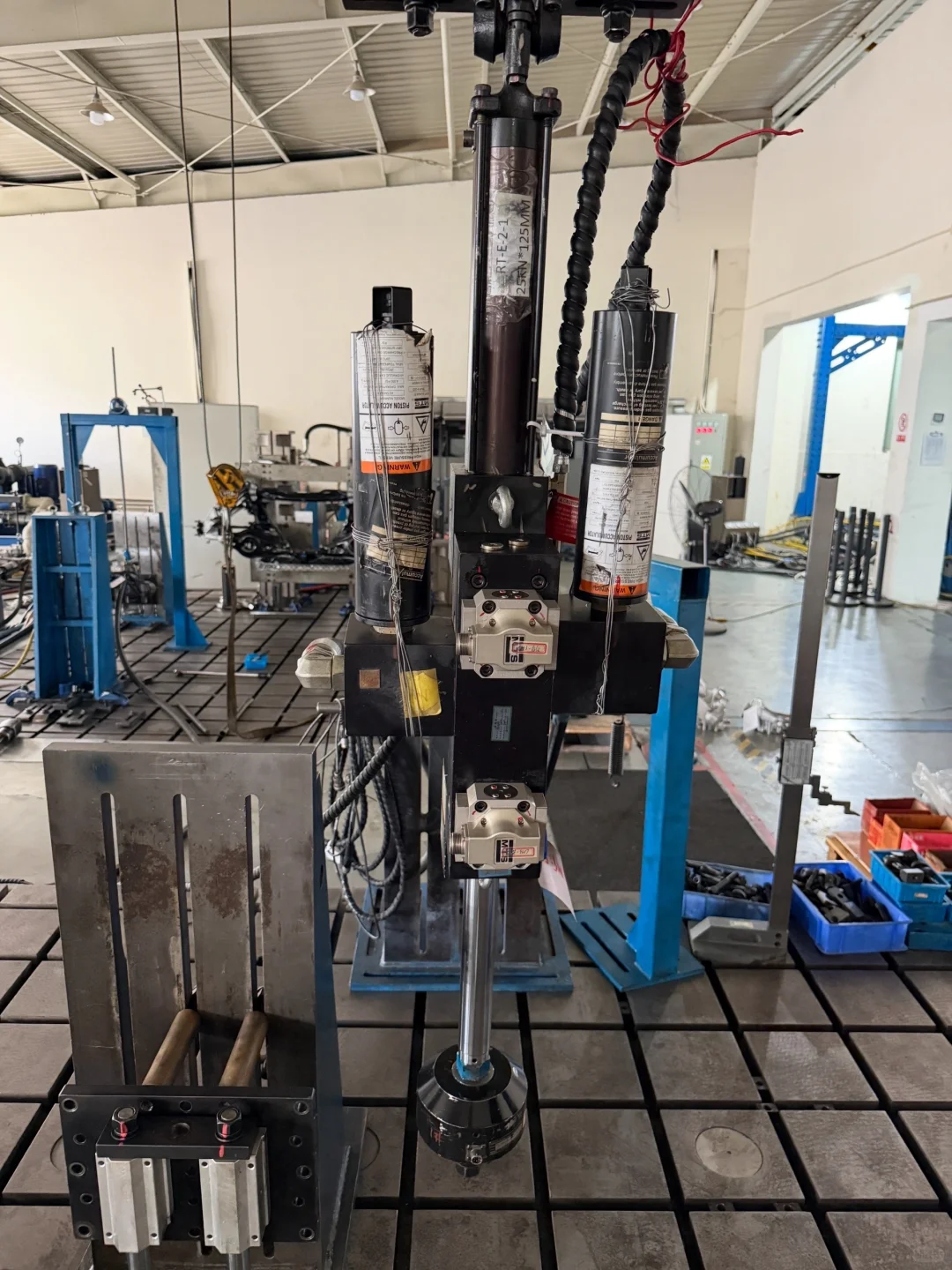 实验室仪器，物理力学研究，金属、塑料、橡胶