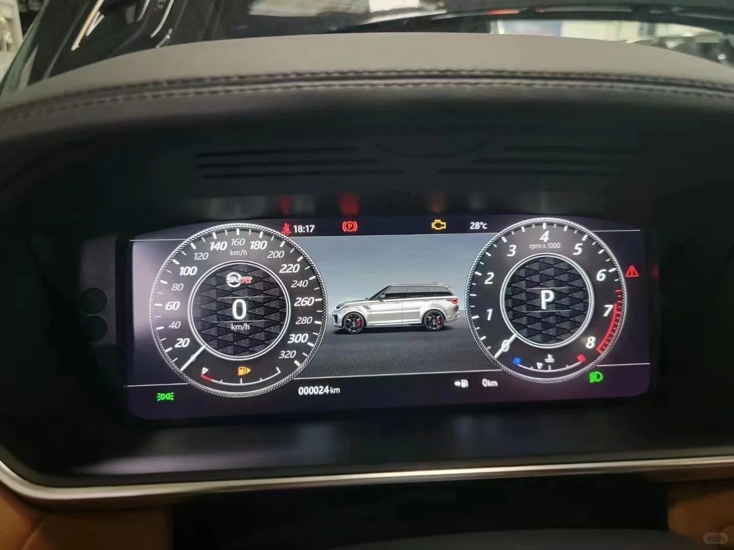 路虎揽胜新款液晶仪表