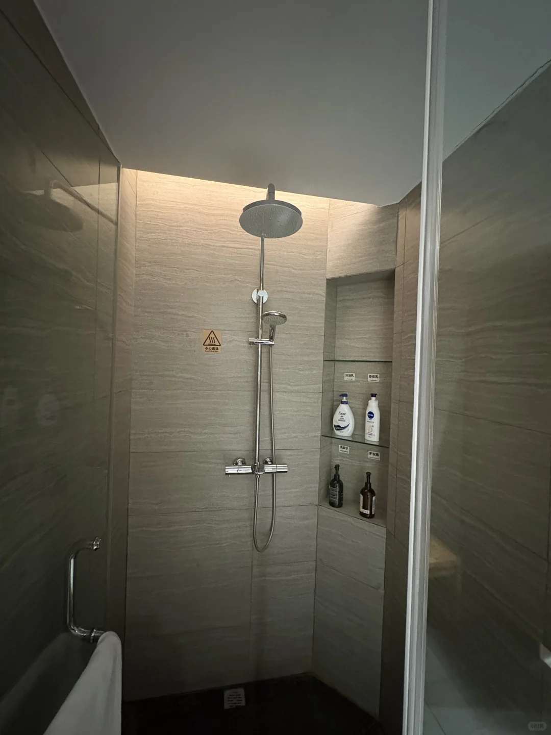 飞行日记 MU5702 北京—昆明 787梦想客机