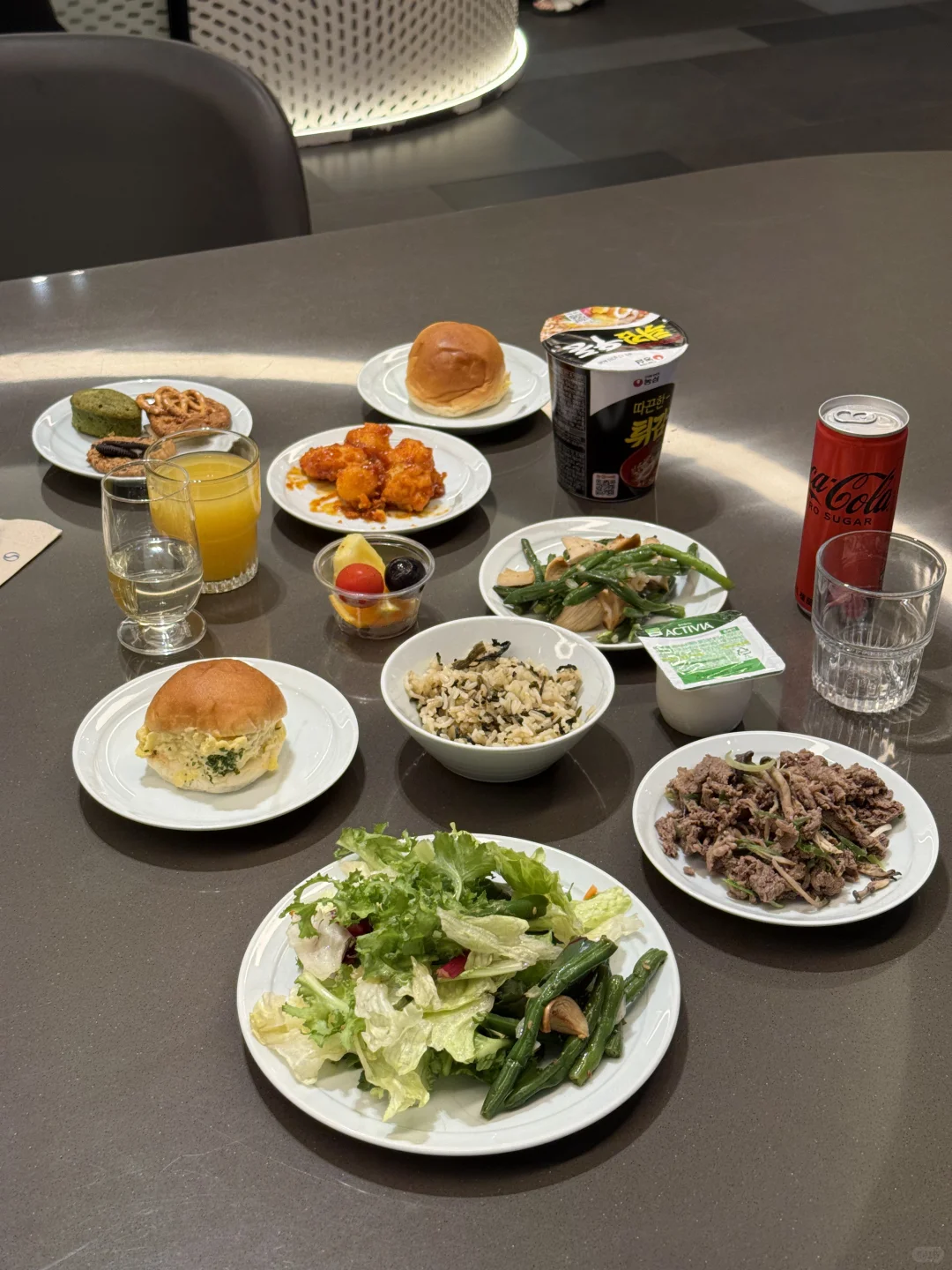 男大测评✈️|东航787国际短途商务舱能平躺?