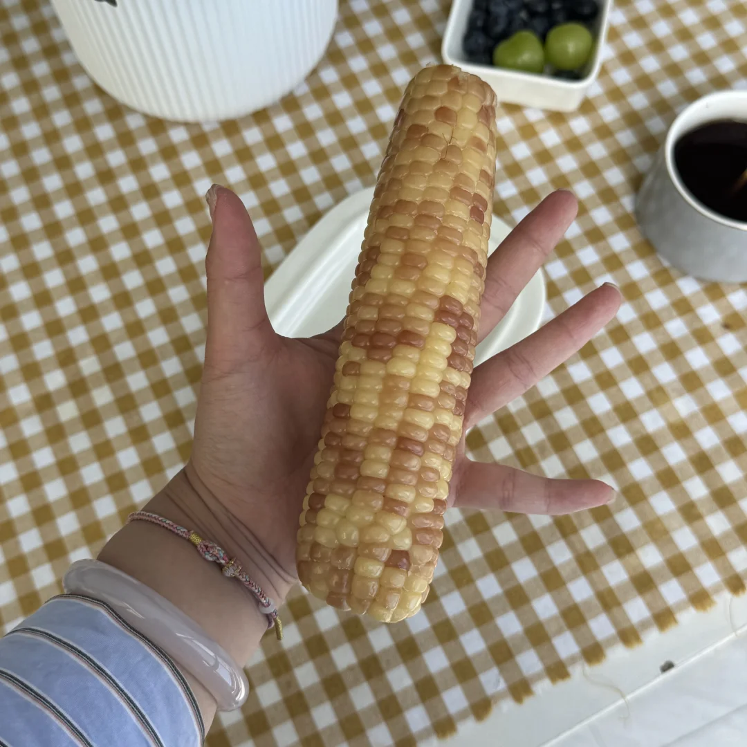 云南花糯小玉米?