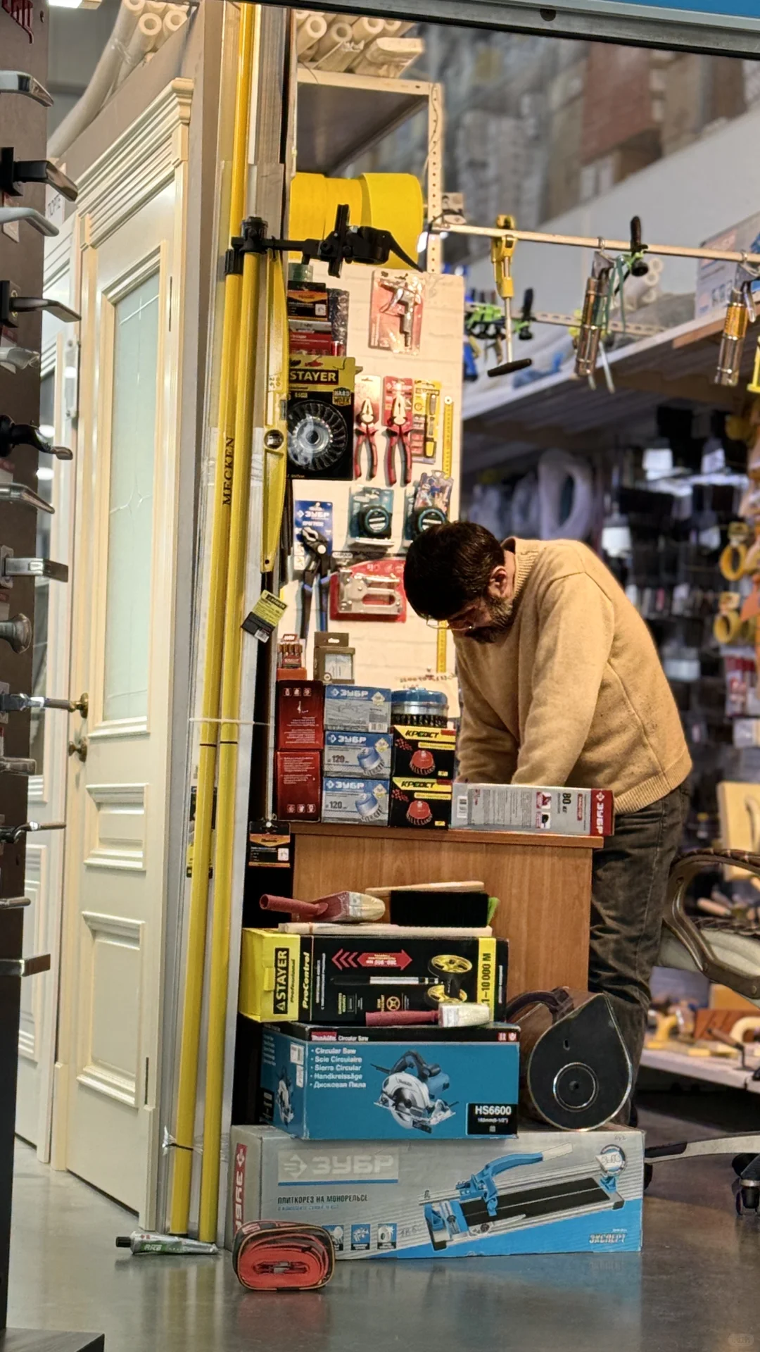 ??展会翻译|莫斯科五金展