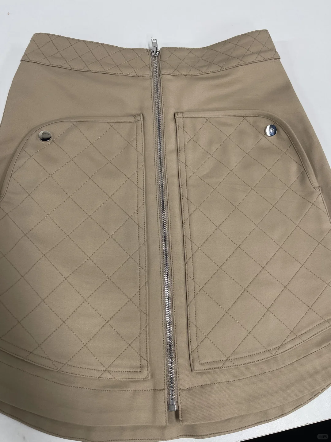 服装厂家，中高端品质服装厂