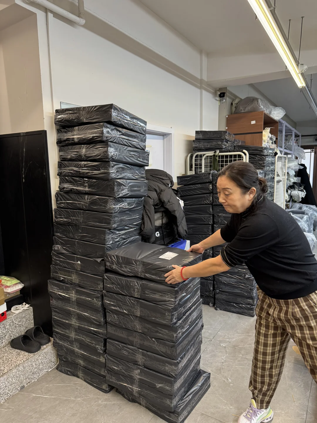 哈尔滨羽绒服源头厂家承接批量加工订单！