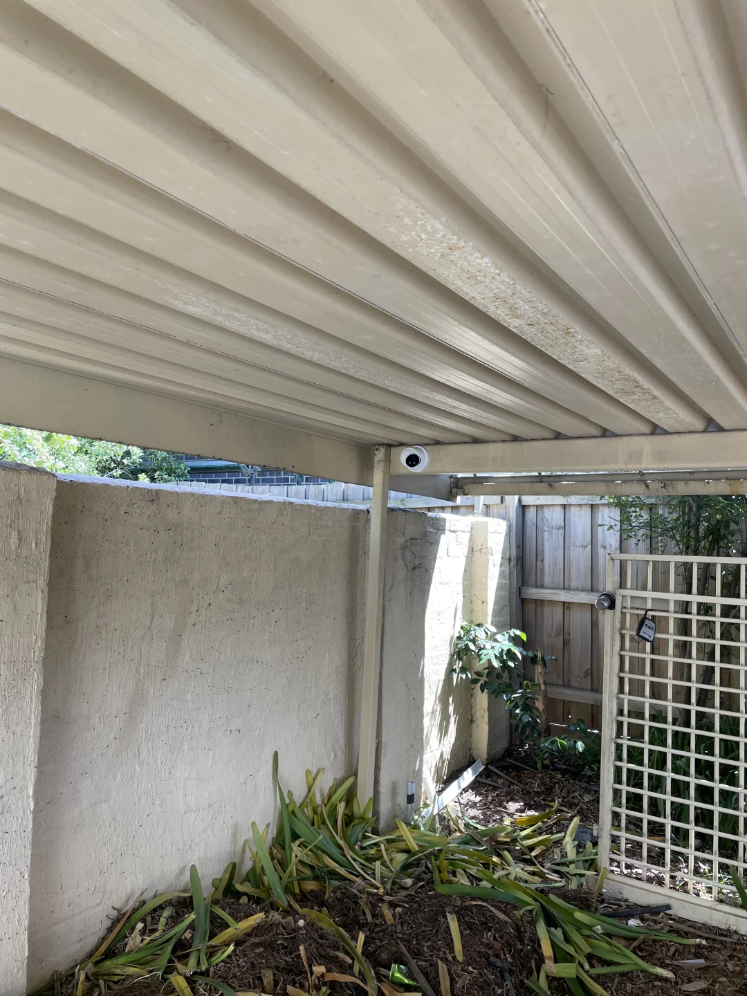 智能监控搭配室内报警器无死角的安防措施