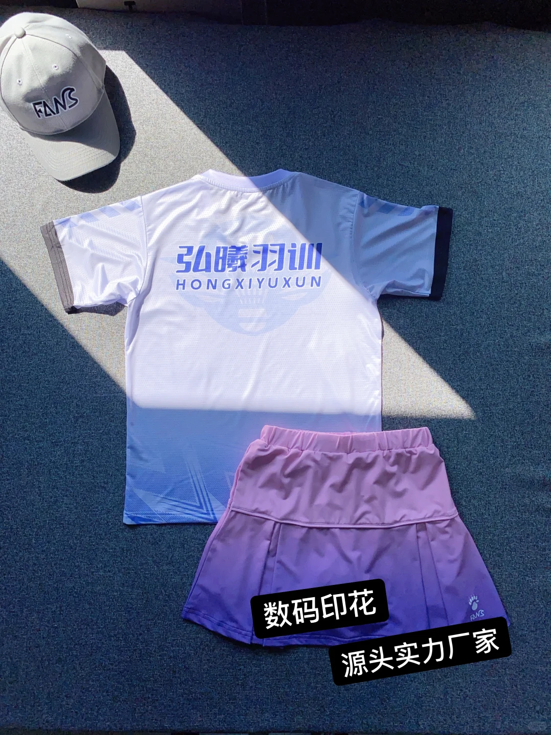 羽球女孩疯抢的裙装训练服！又甜又能打?