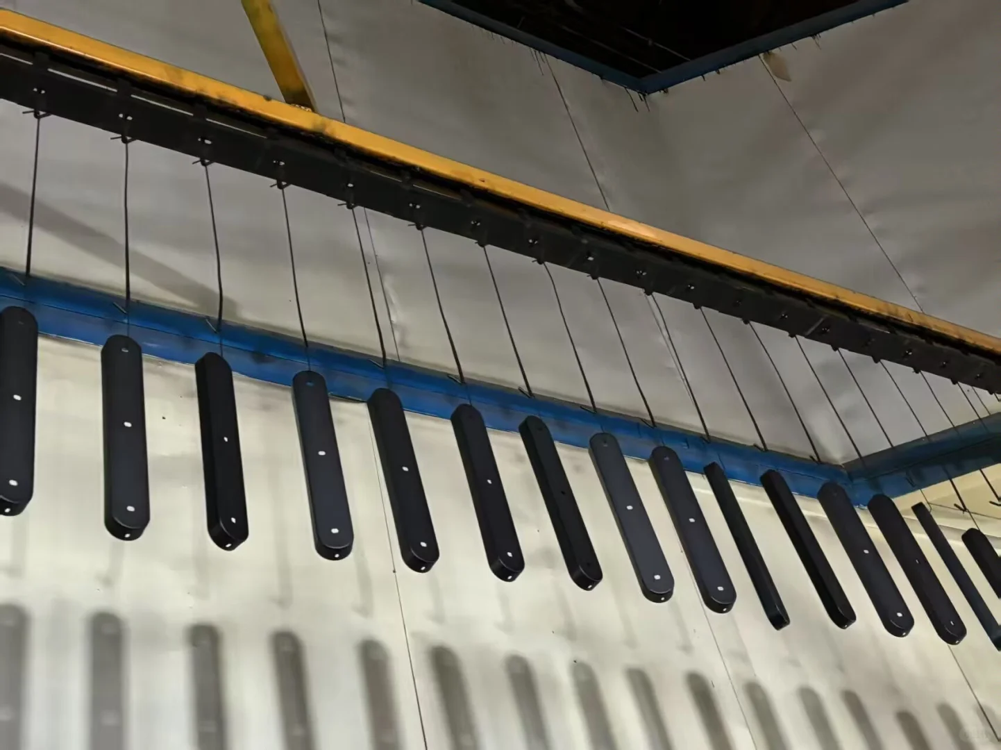 工厂半日游，声音有点大