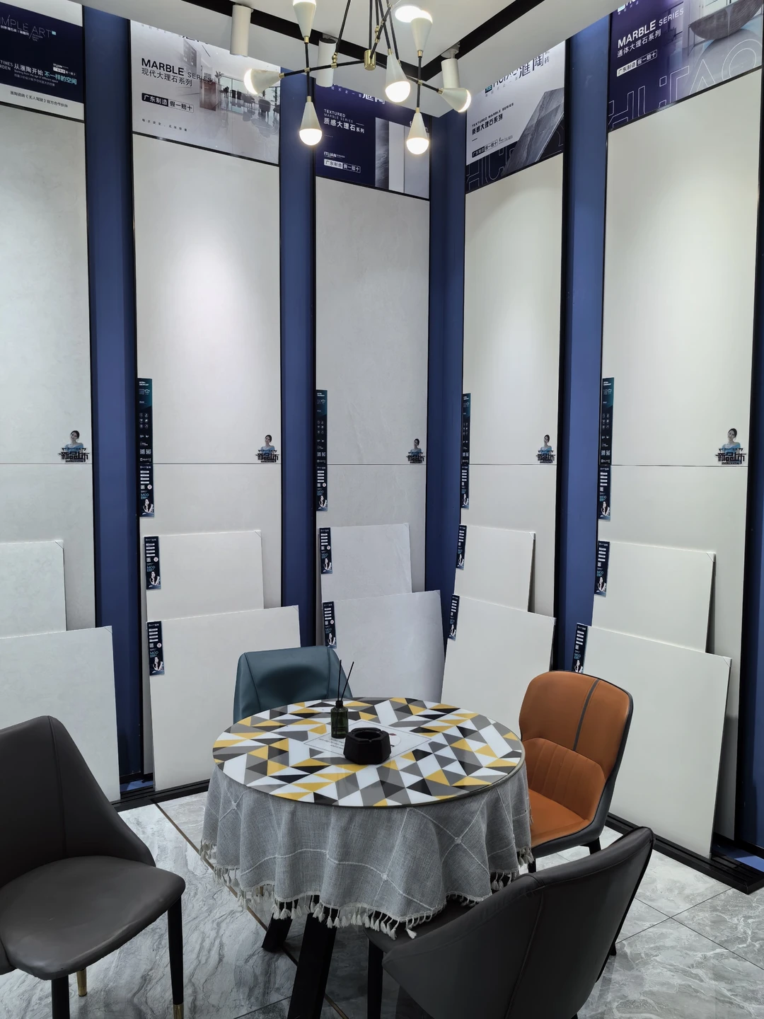 买瓷砖找我直接库房一站式采购?