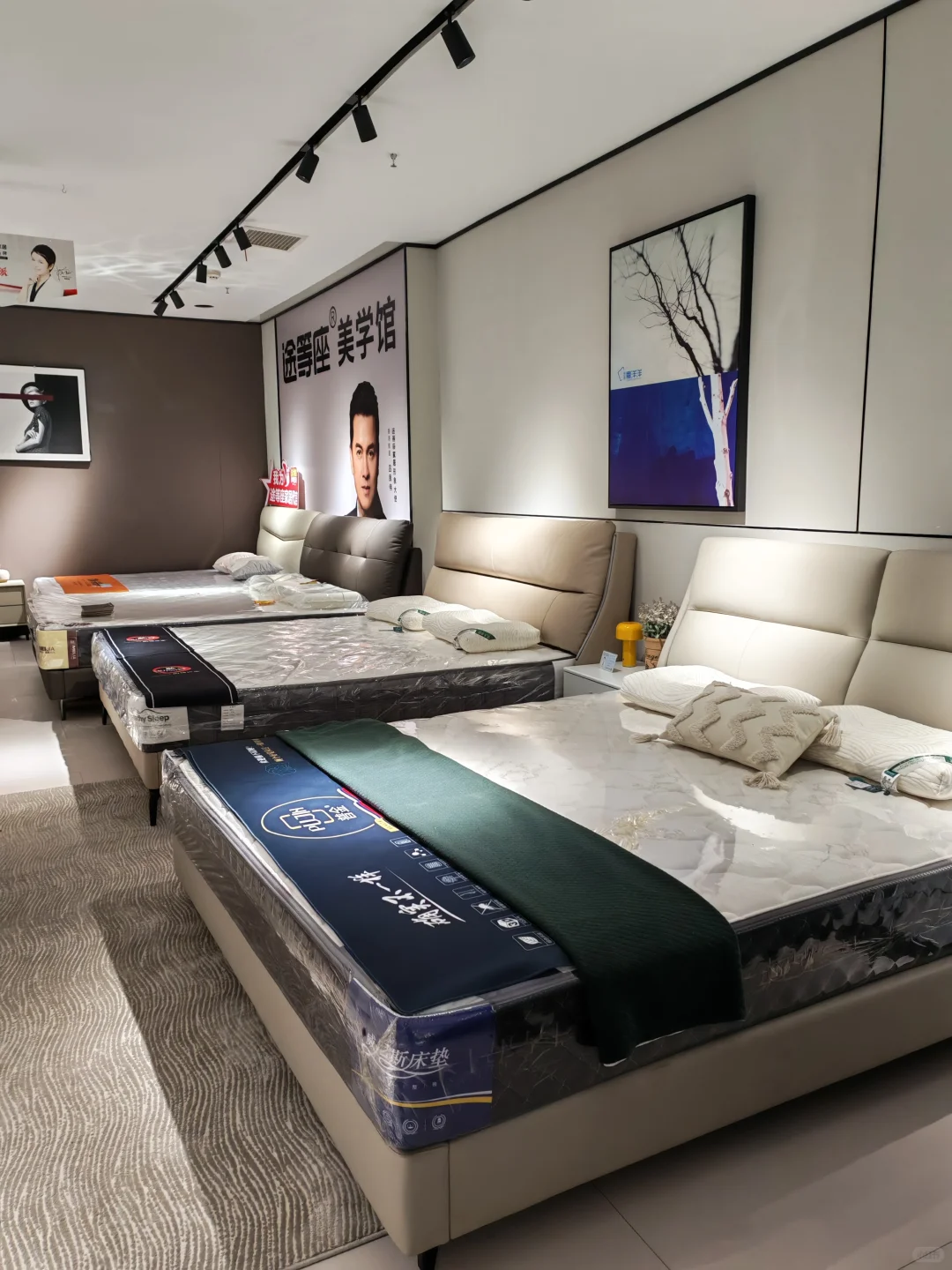 巨汇五楼竟然还有品牌工厂店？太划算了?