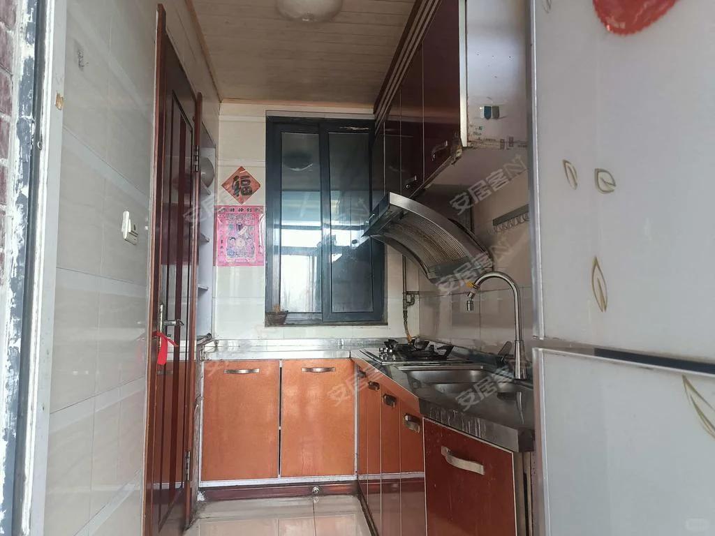 【电梯套一】城阳建材市场1000