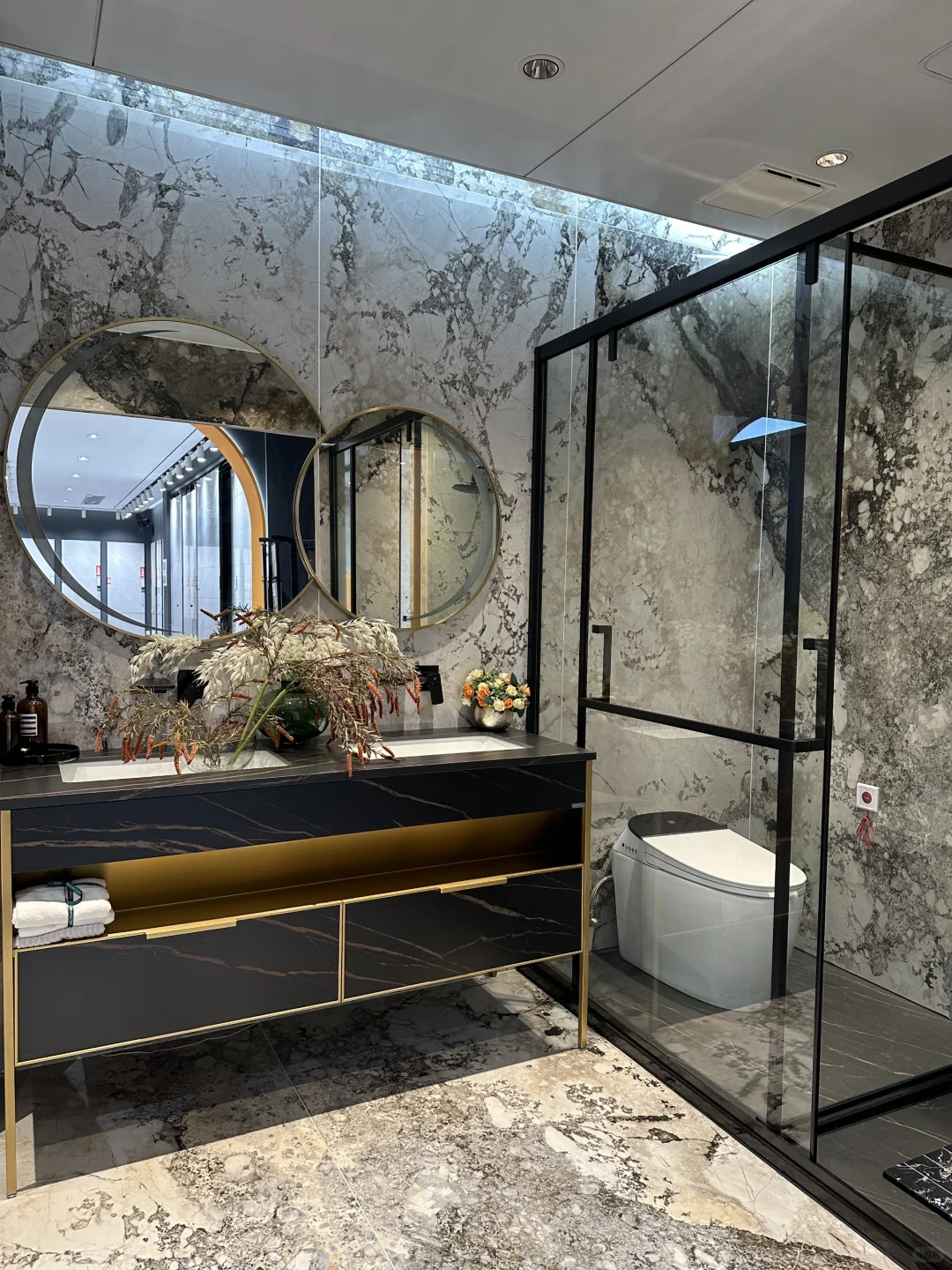 ?揭秘！快环建材市场的瓷砖宝藏地！