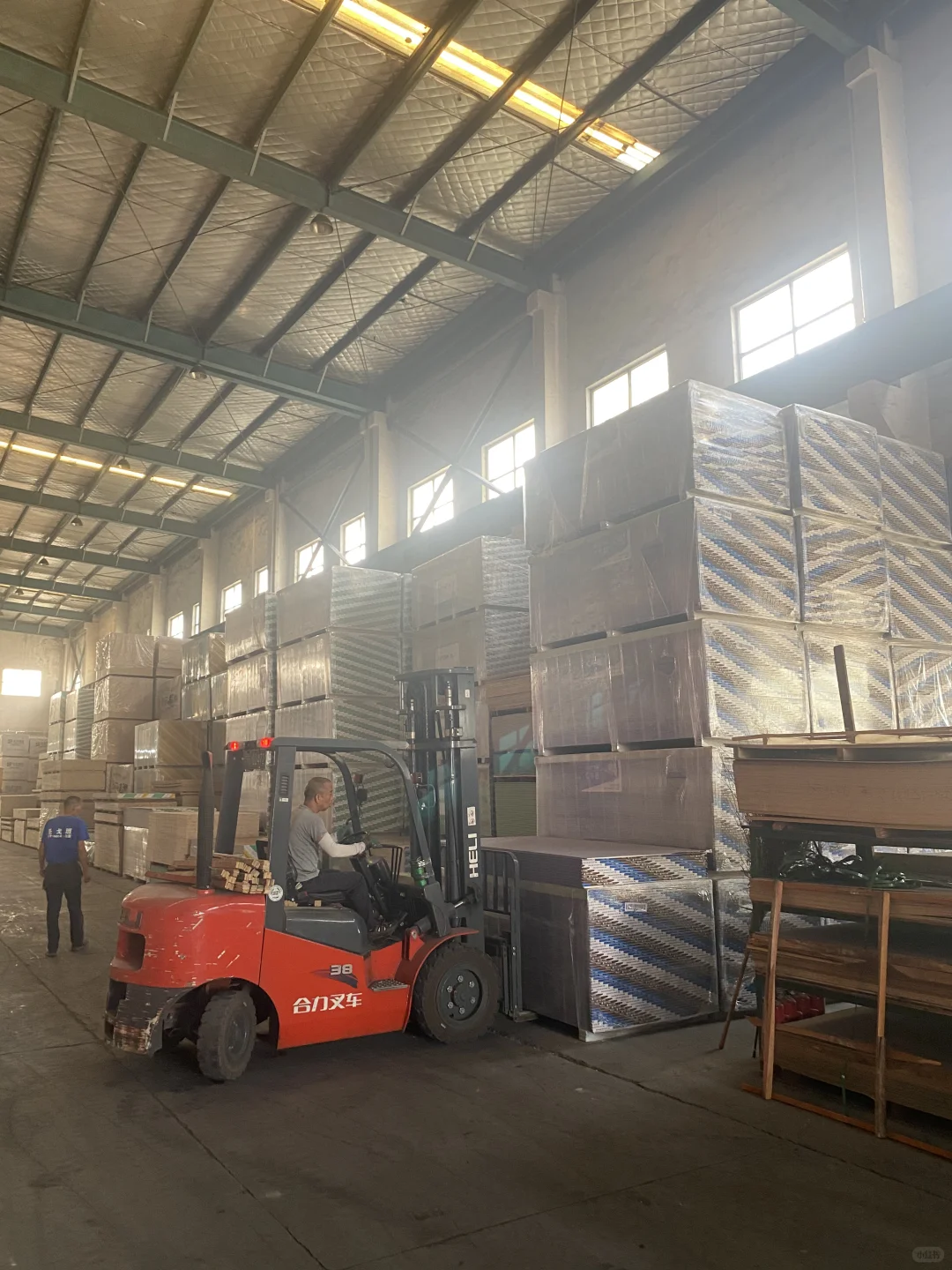 在扬州，装修买建材想省钱？快来板材仓库！