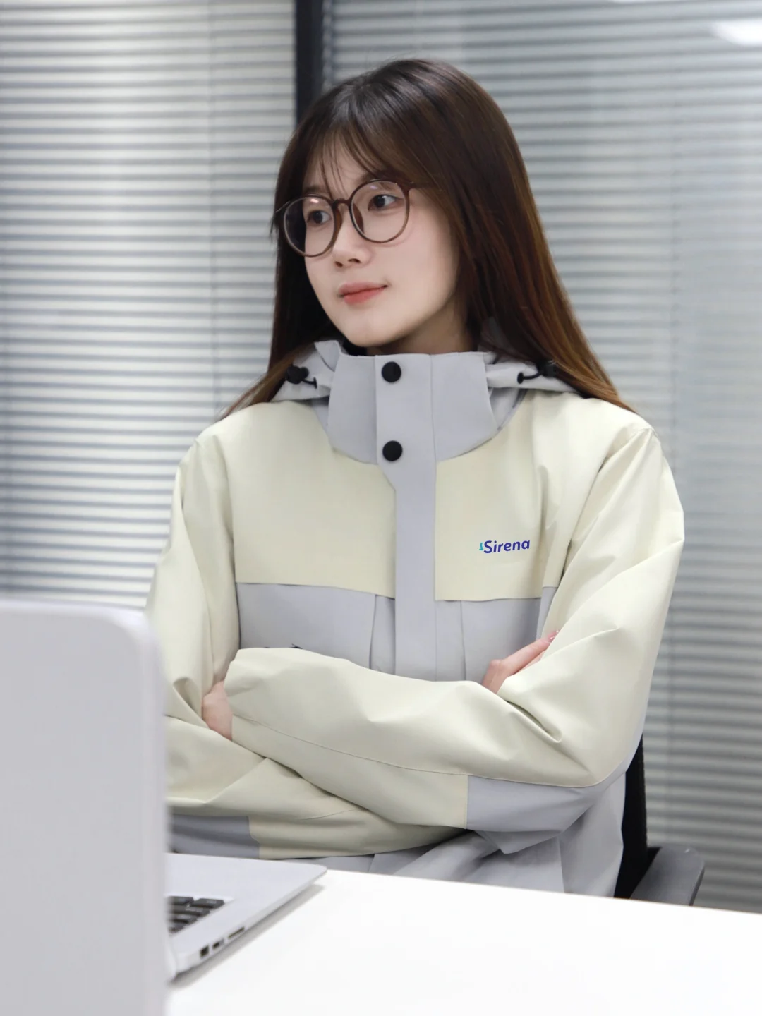 三合一冲锋衣，?秋冬工作服的满分答案