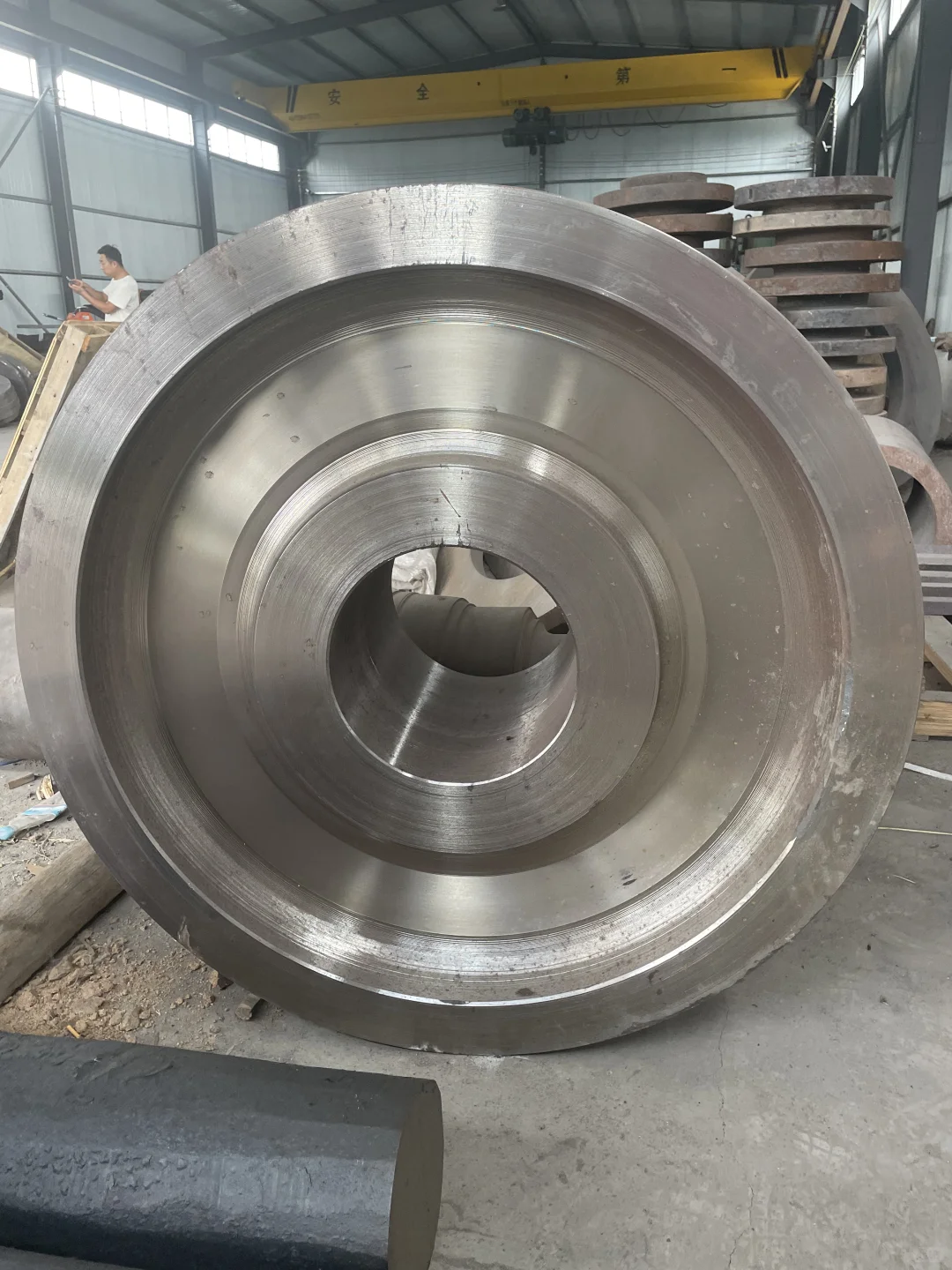 锻造车轮毛坯 20CrNi2Mo钢+粗车 冶金起重机