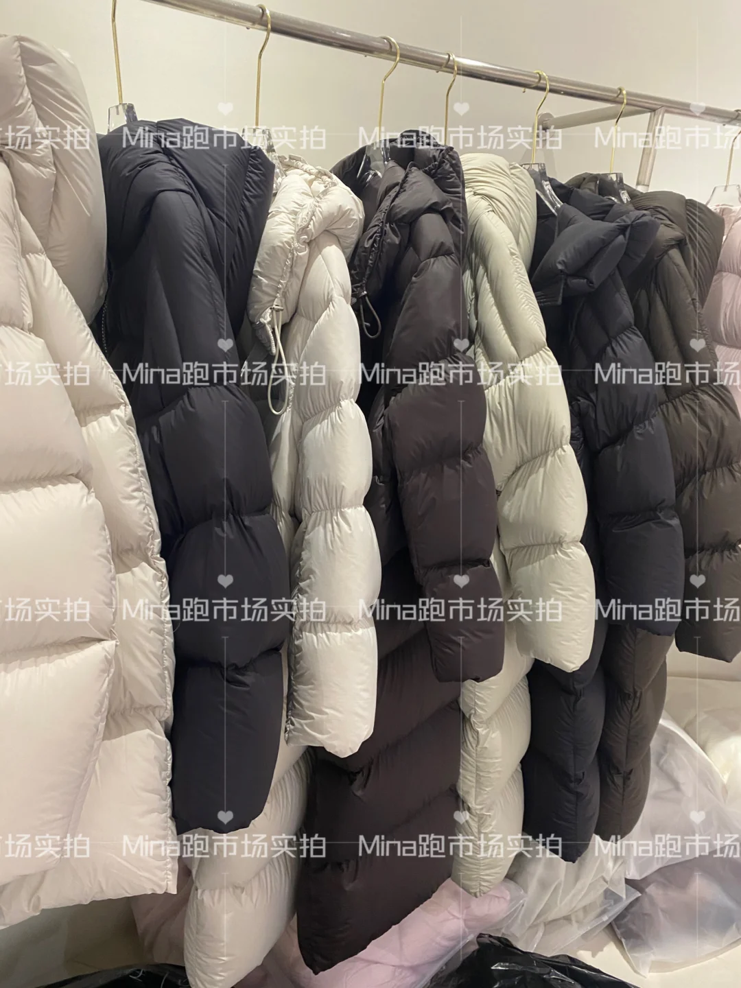 海宁皮革城95白鹅绒服档口