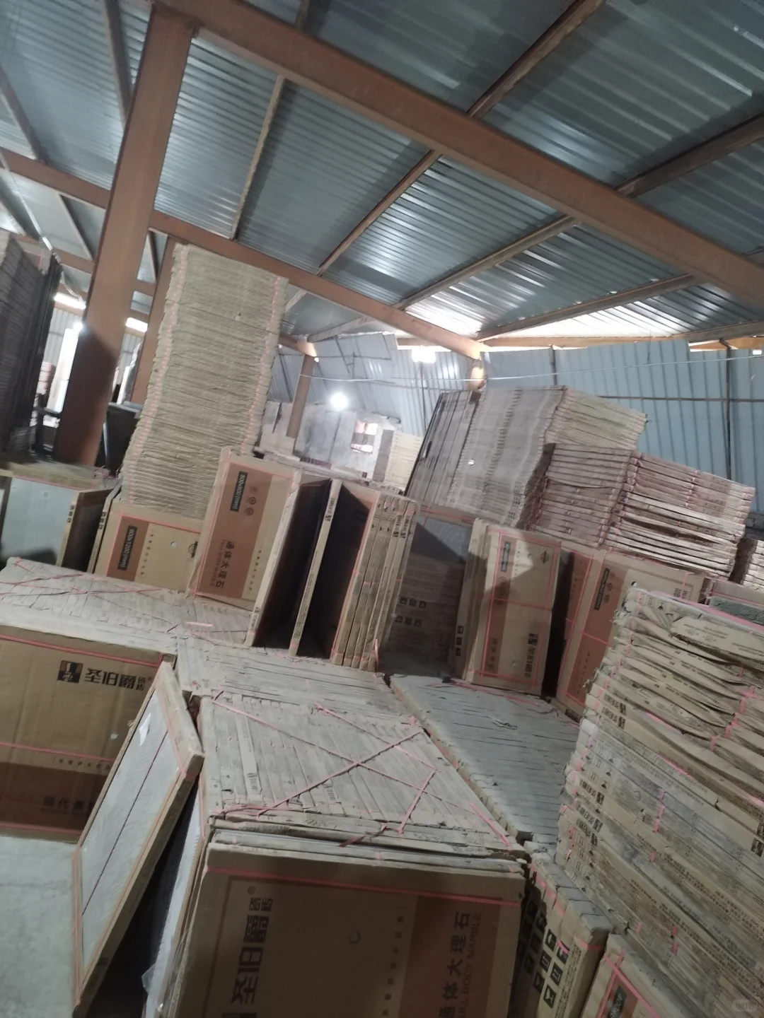 武汉汉西瓷砖批发，保证广东生产性价比贼高