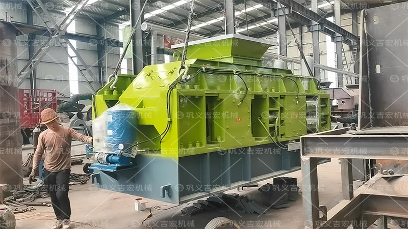 黄铁矿对辊制砂机设备的维修难度如何?