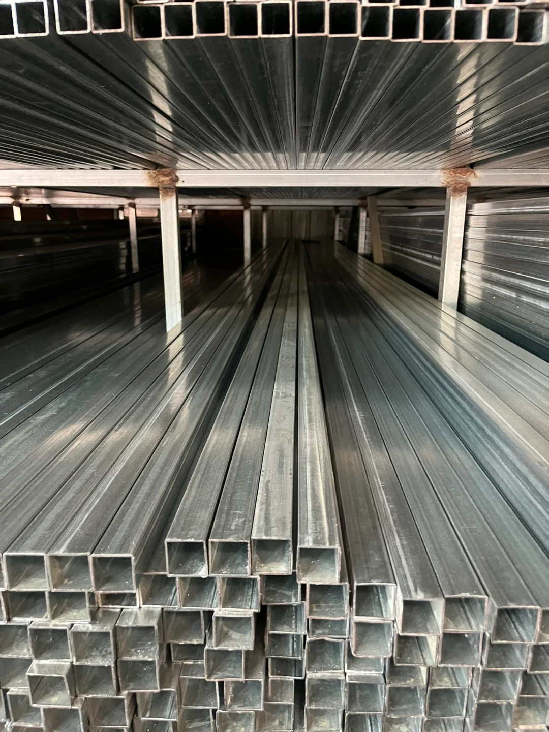 坐标福州，钢材批发