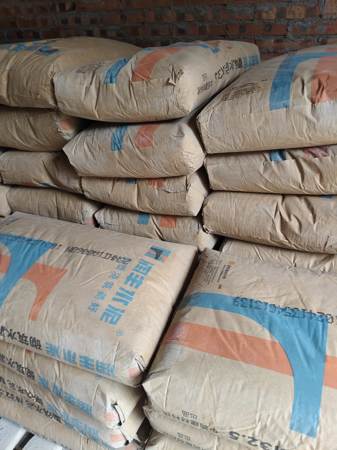 装修人必看！本地水泥沙石直供，省钱又省心