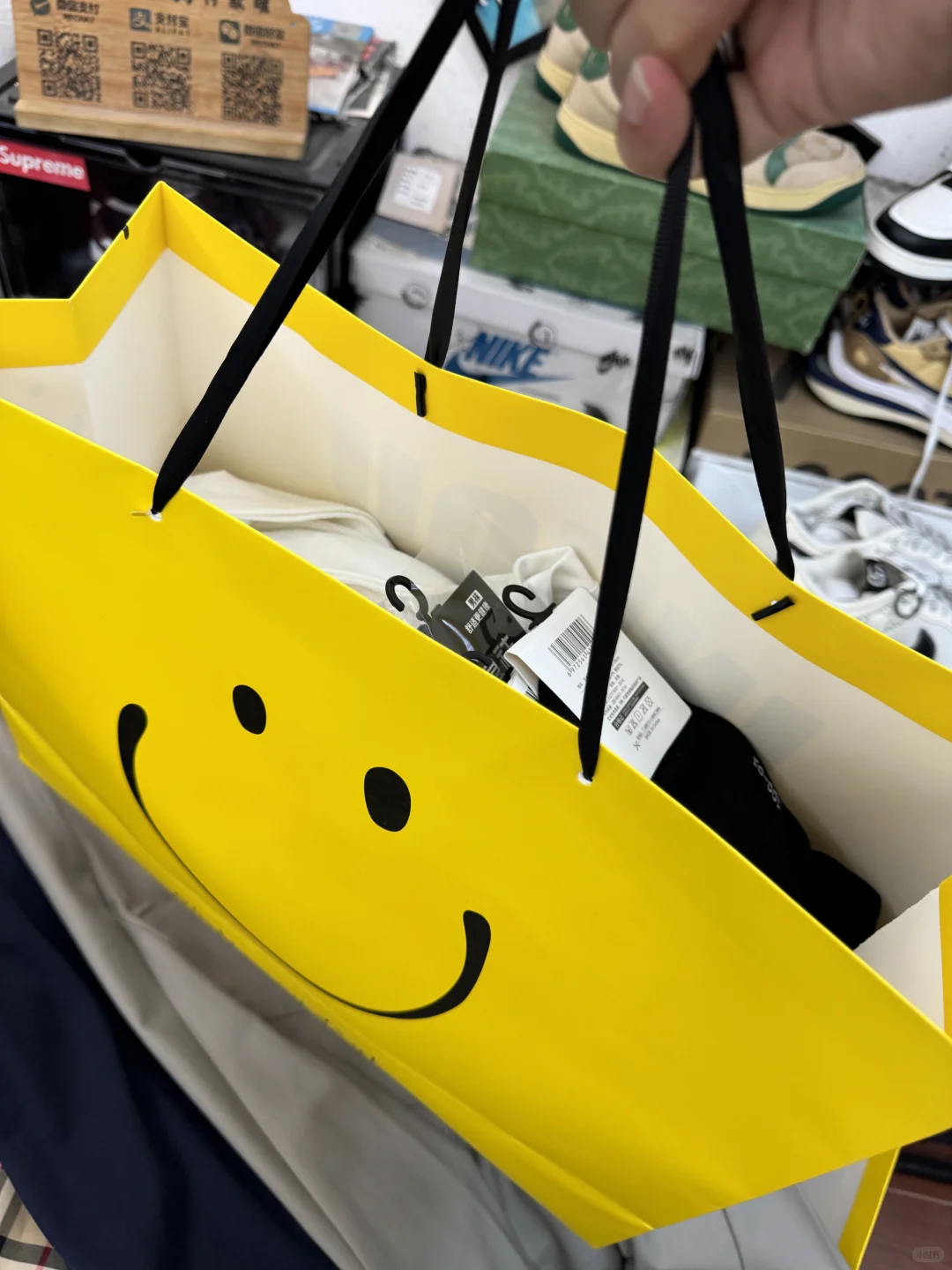 今年的服装实体店究竟怎么了？