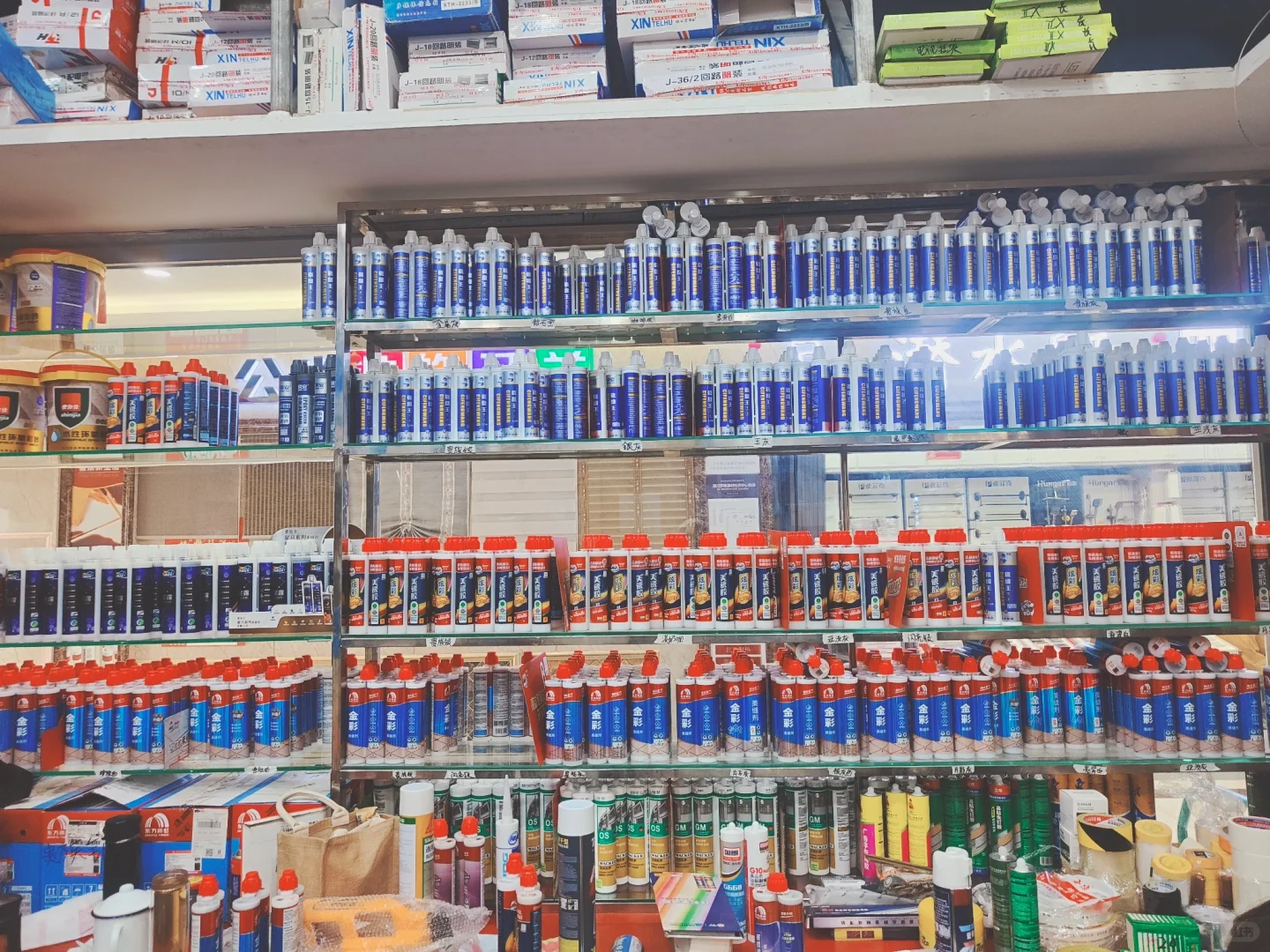 环境设计材料调研天津登发市场。