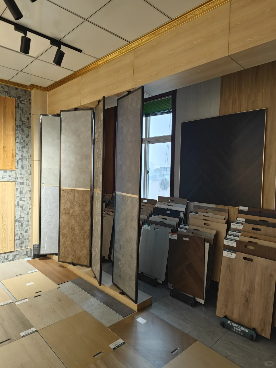 安粒SPC 高端石晶地板 | 绿色建材引领者