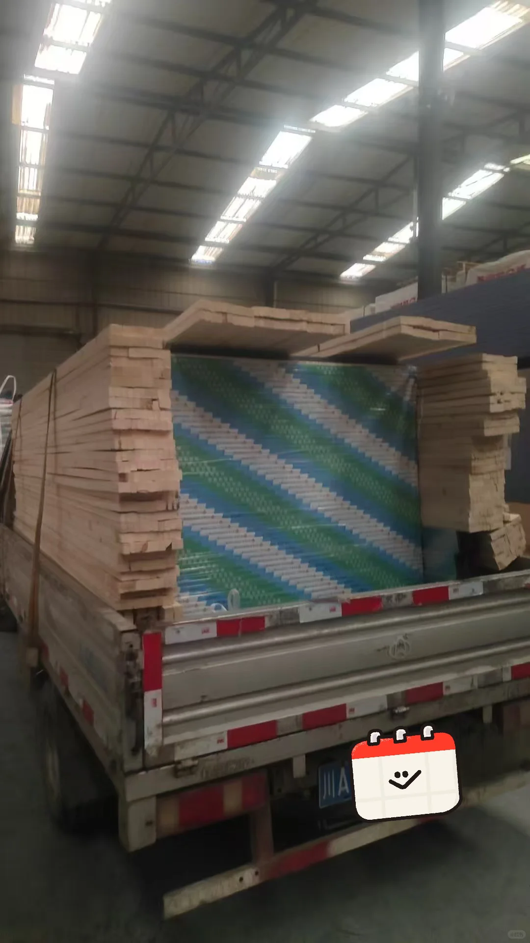 小车拉货，超有力量感～