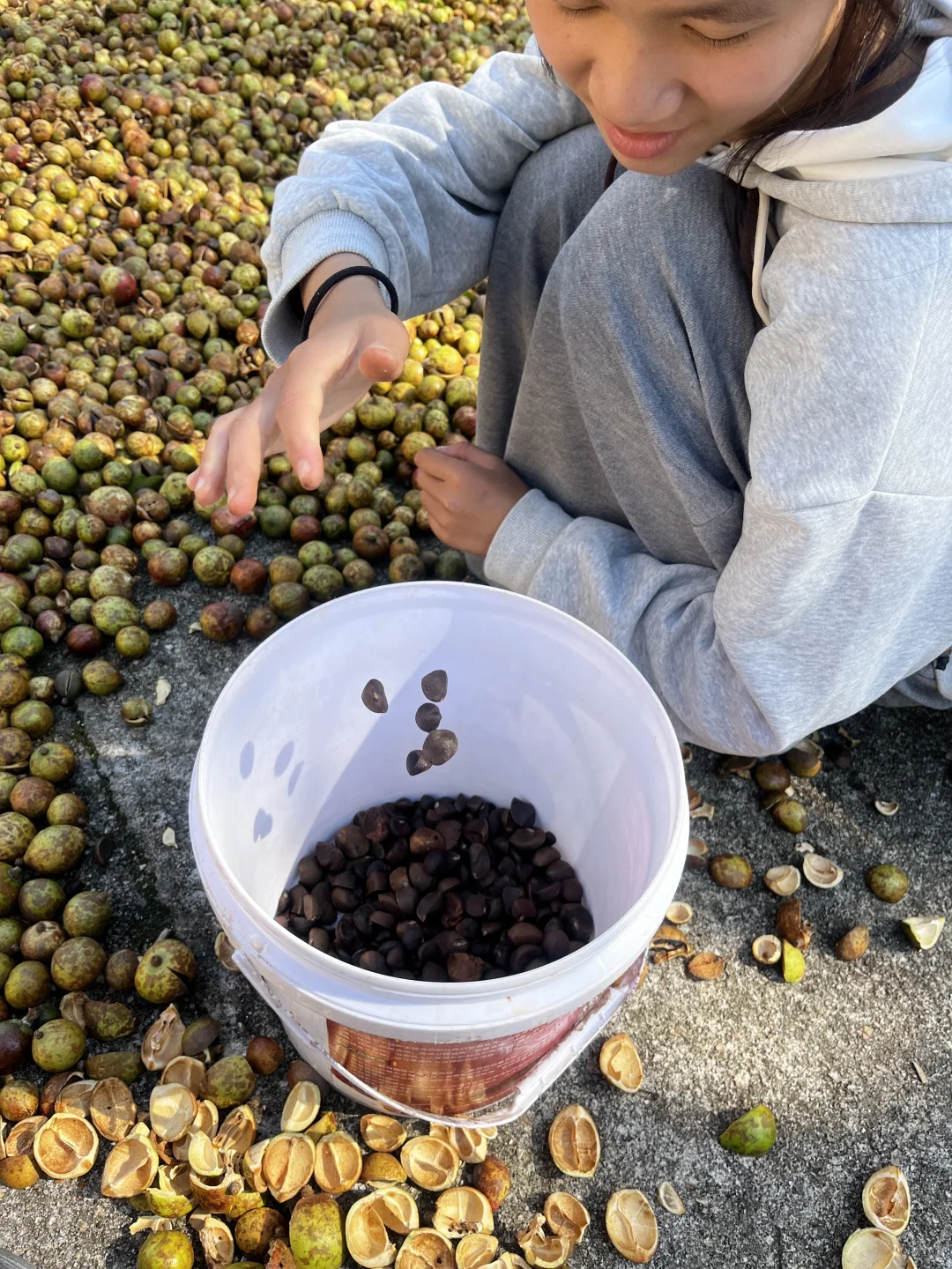 我被返乡务农的少女逗乐了