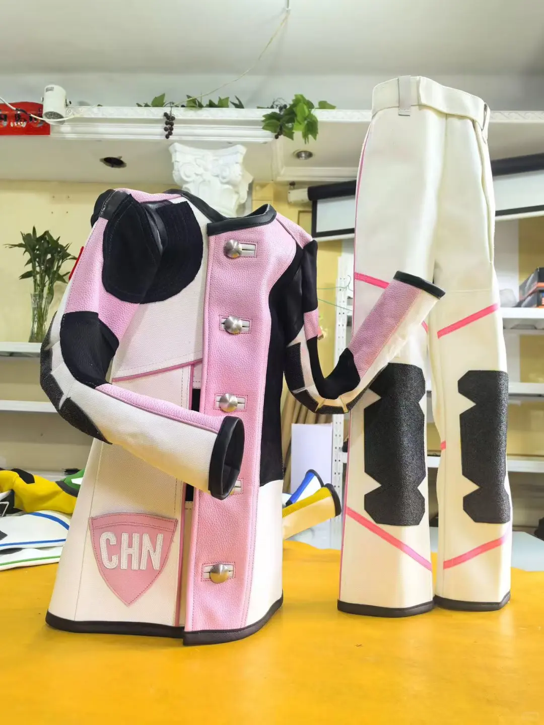 专业的技术加上专业的服装等于完美的成绩