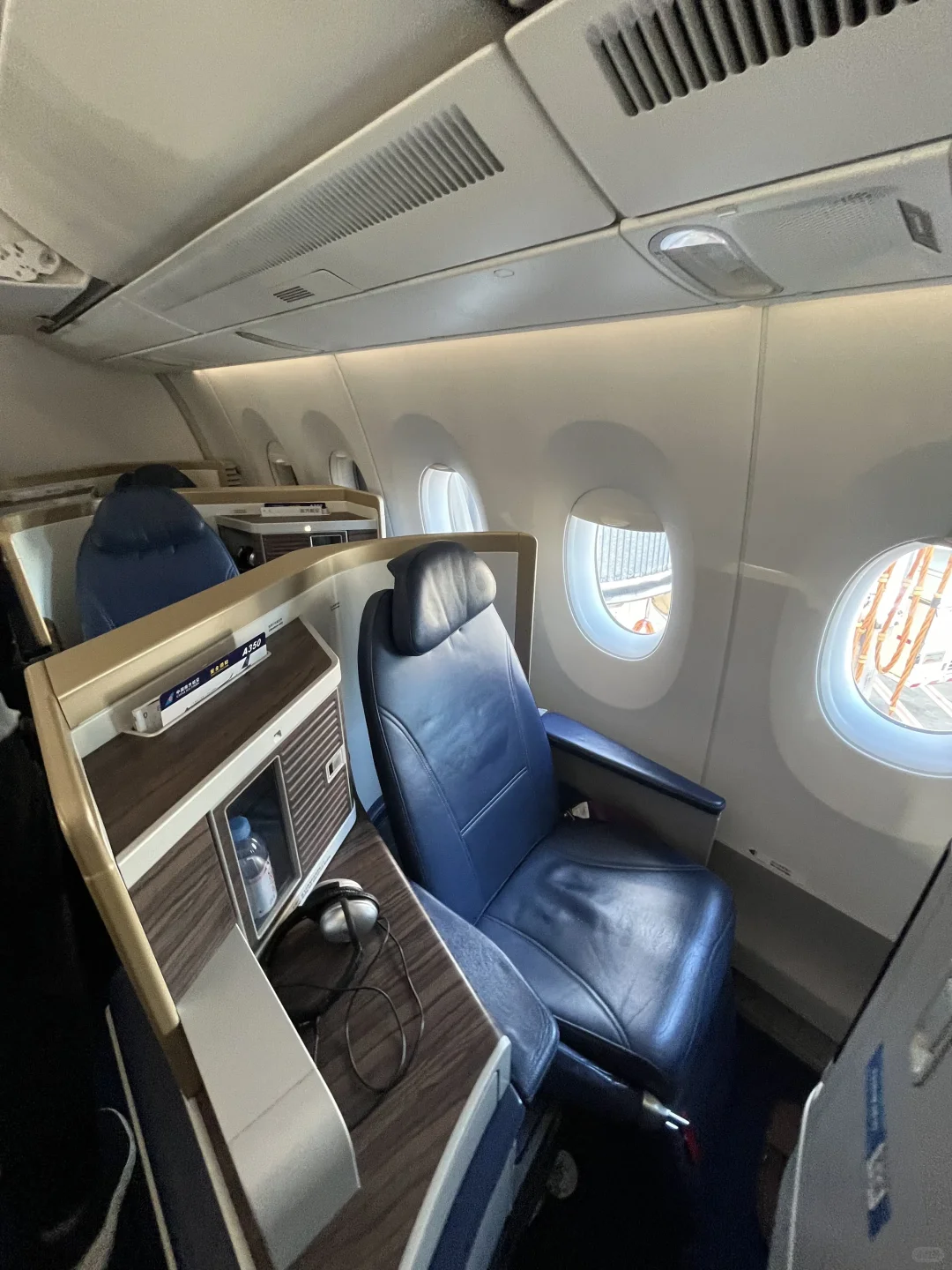 我的天?原来商务舱是不一样的啊！