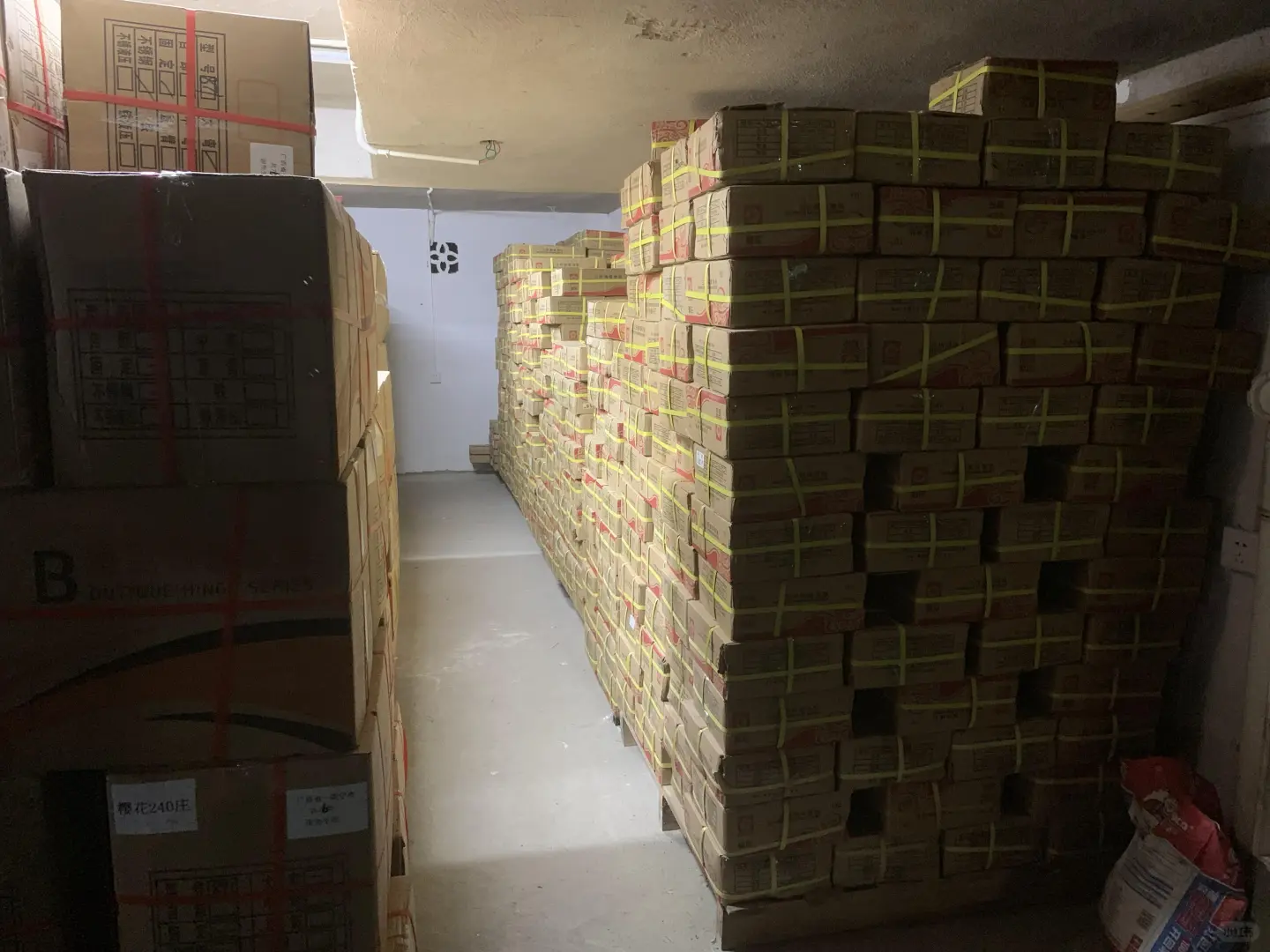 南宁快环建材市场智能锁、机械锁、五金批发