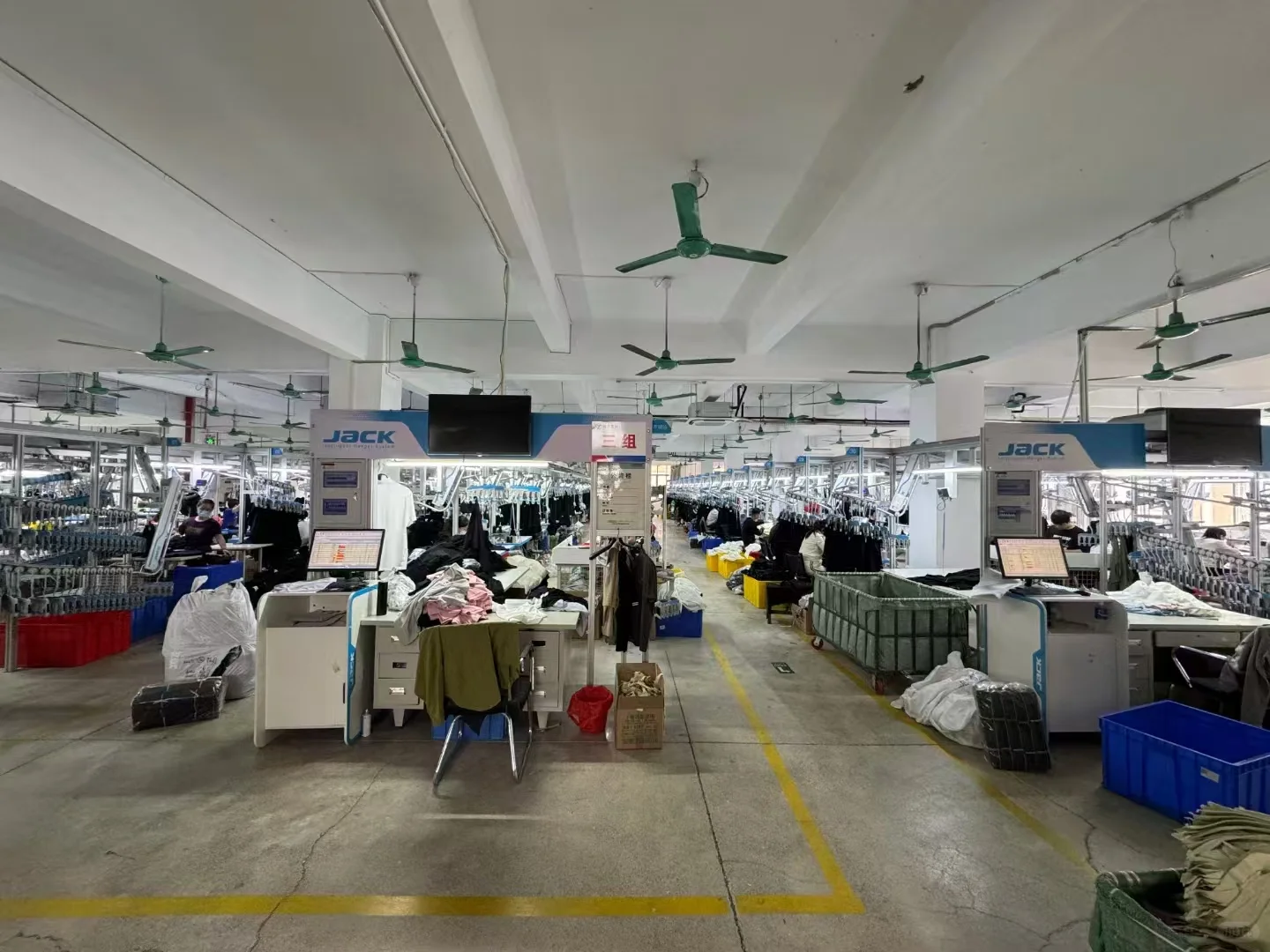 重生之我是服装工厂接班人