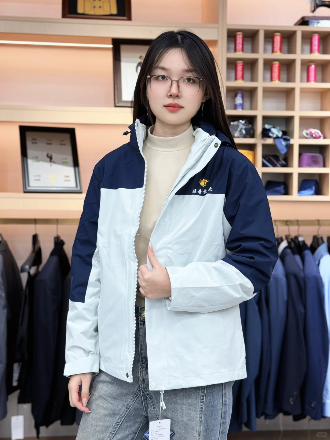 打工人必备！这款冲锋衣直接焊在身上了?