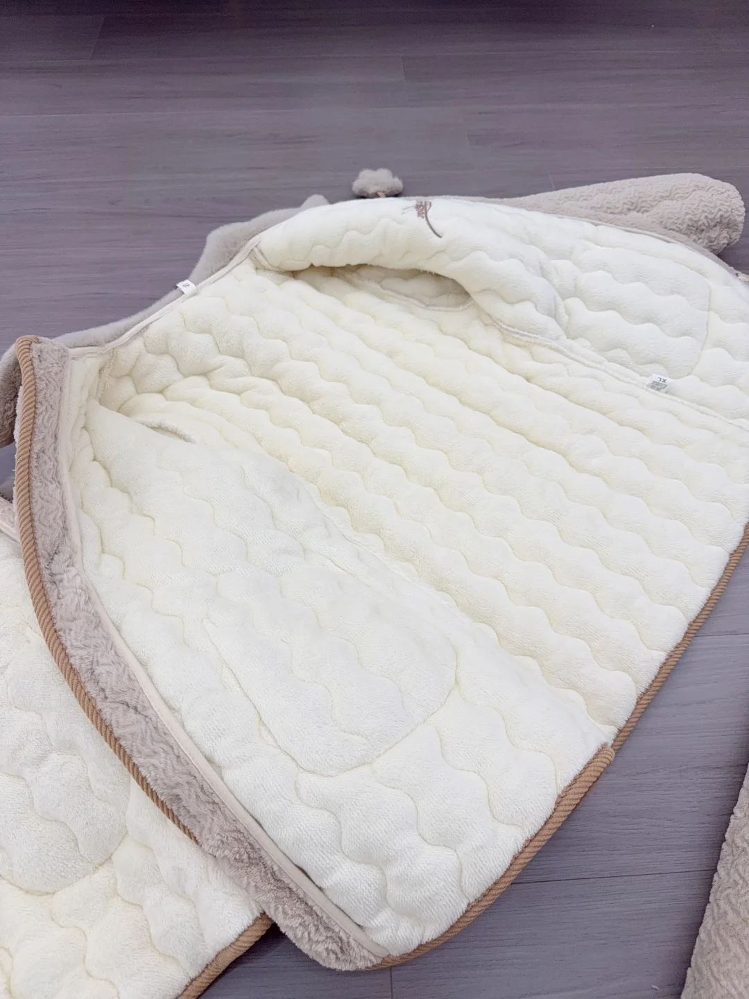 关于我爸厂里的家居服再一次被嫌弃太厚…