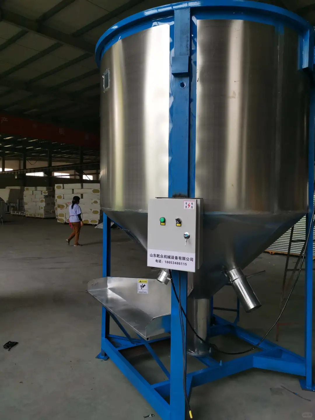 【必看】这家塑料颗粒烘干机厂，为何让同行