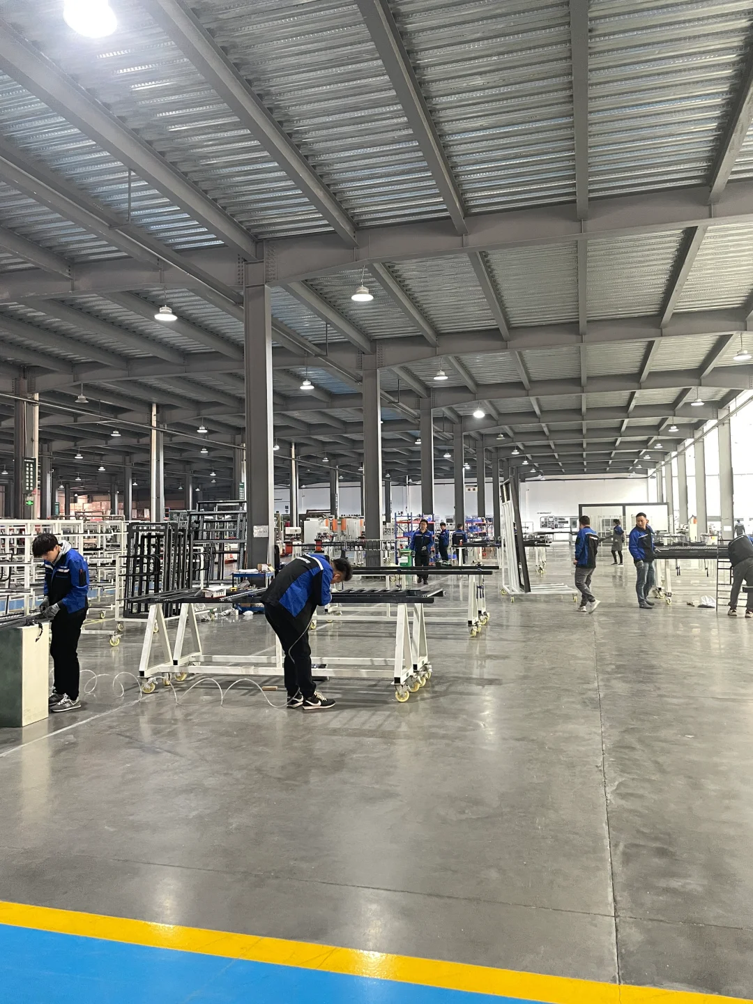 设计师日常｜参观高质量门窗工厂?