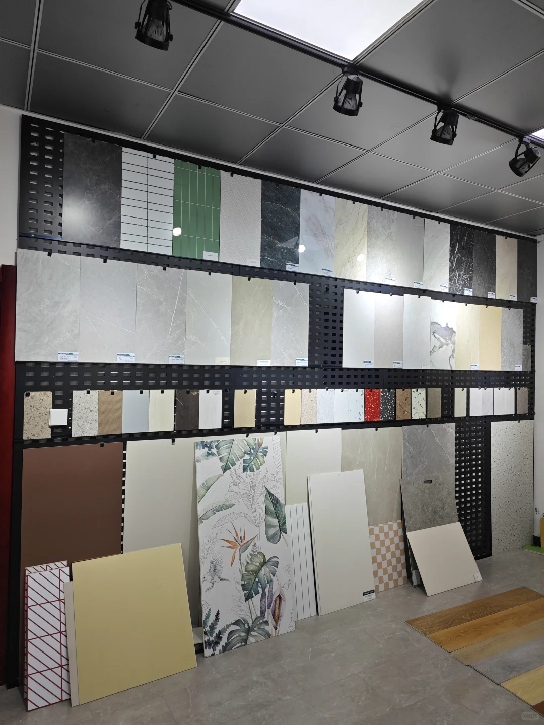 安粒SPC 高端石晶地板 | 绿色建材引领者